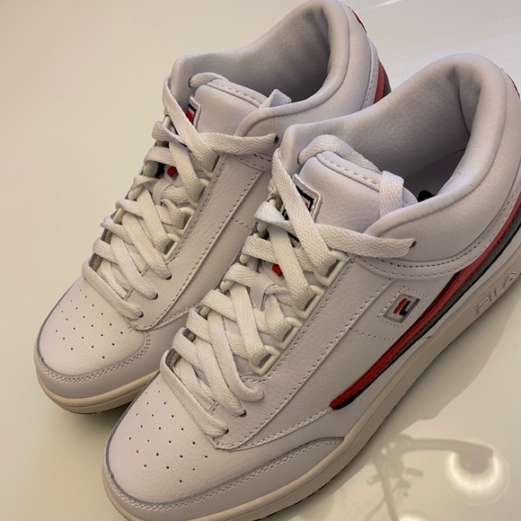 BNWB FILA WHITE SIZE 8 men’s - Picture 3 of 13